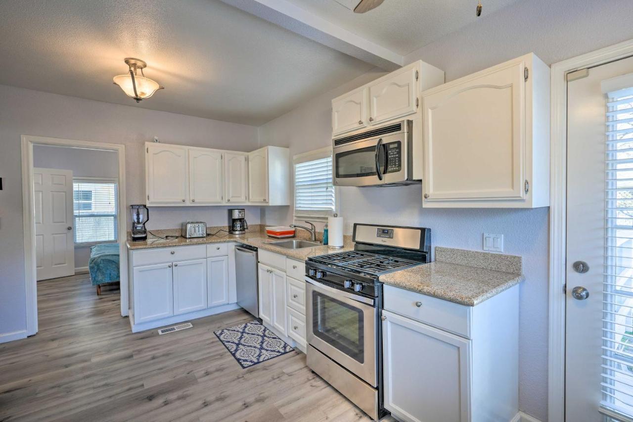 Holiday home Pet-friendly About 5 To Downtown! *