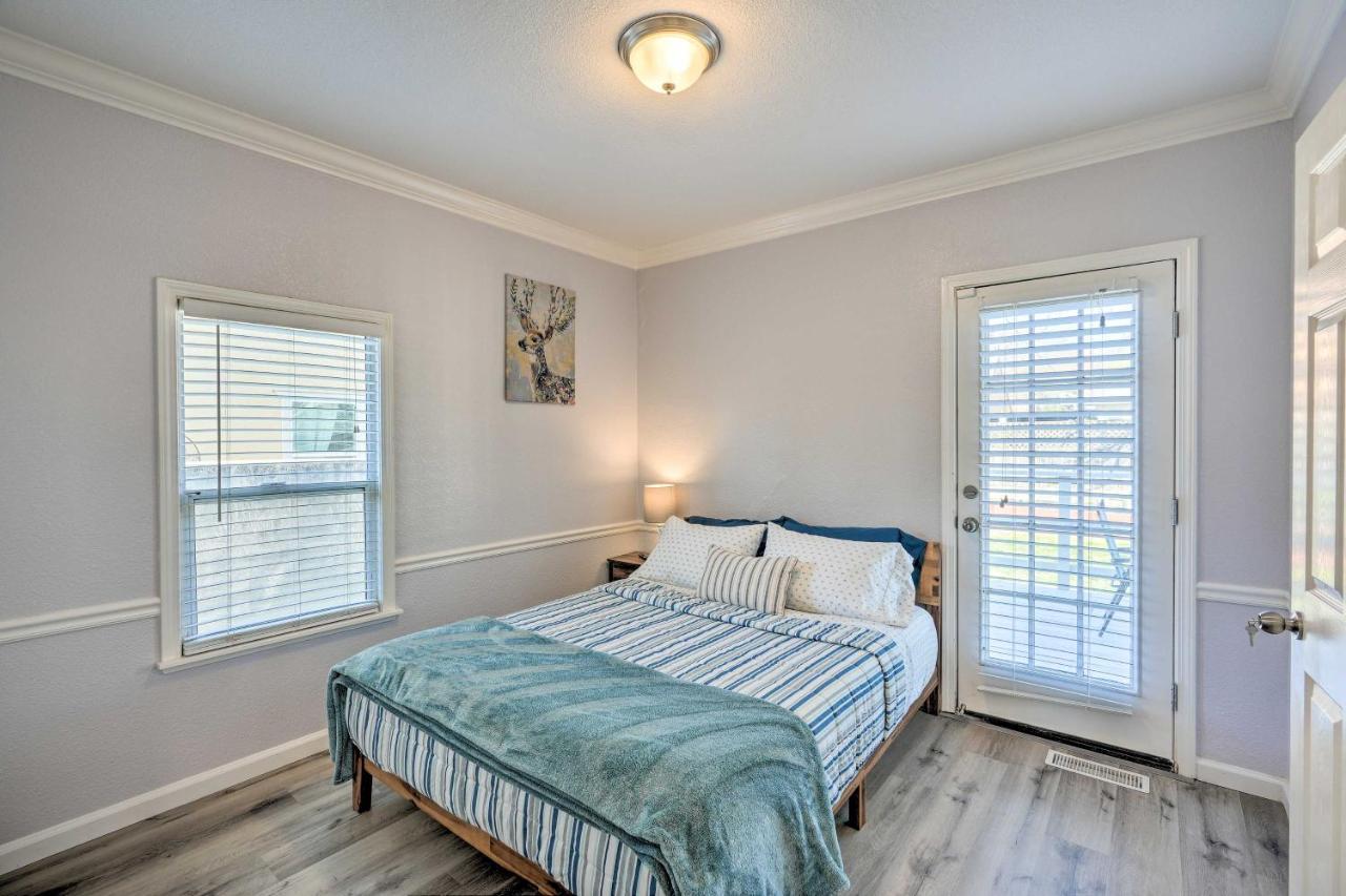 Pet-friendly About 5 To Downtown! Holiday home